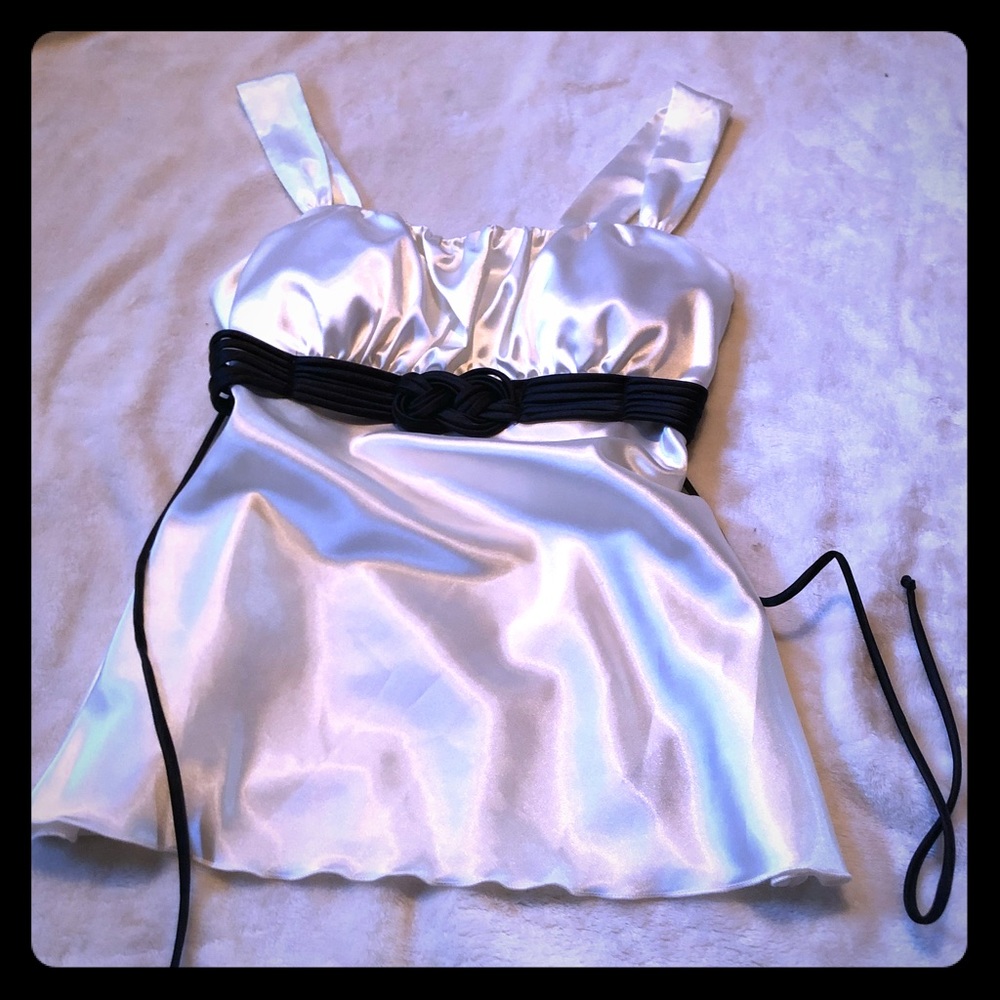 Beautiful cream color dress Cammy